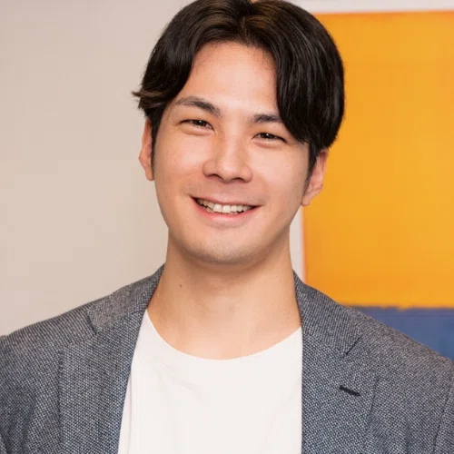 Hiromitsu Mikata